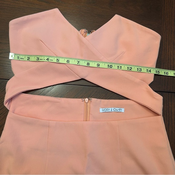 Ivory and Chain Mid Coral Dress Size M - Picture 7 of 8